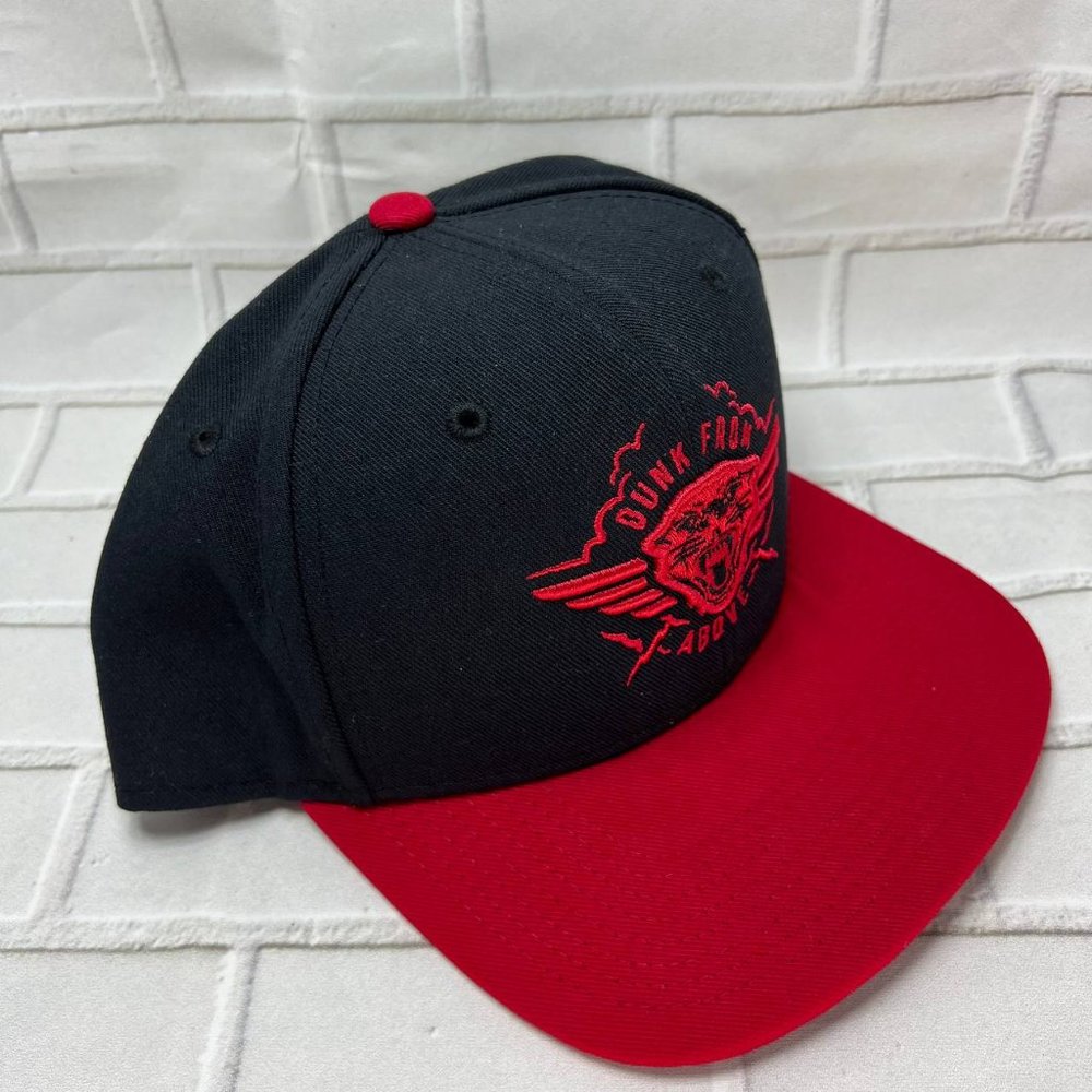 Air Jordan Dunk From Above Jumpman Hat Snapback Cap Black Red Men View 3